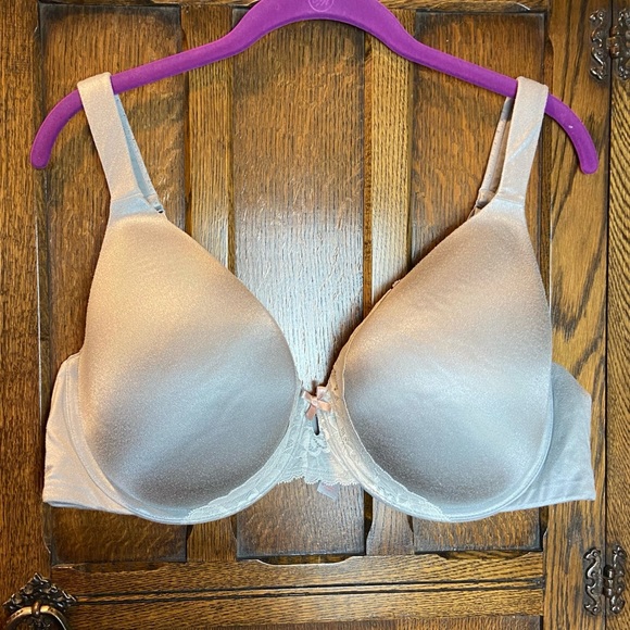 Lightly lined full coverage Cacique 44 C - Picture 1 of 7